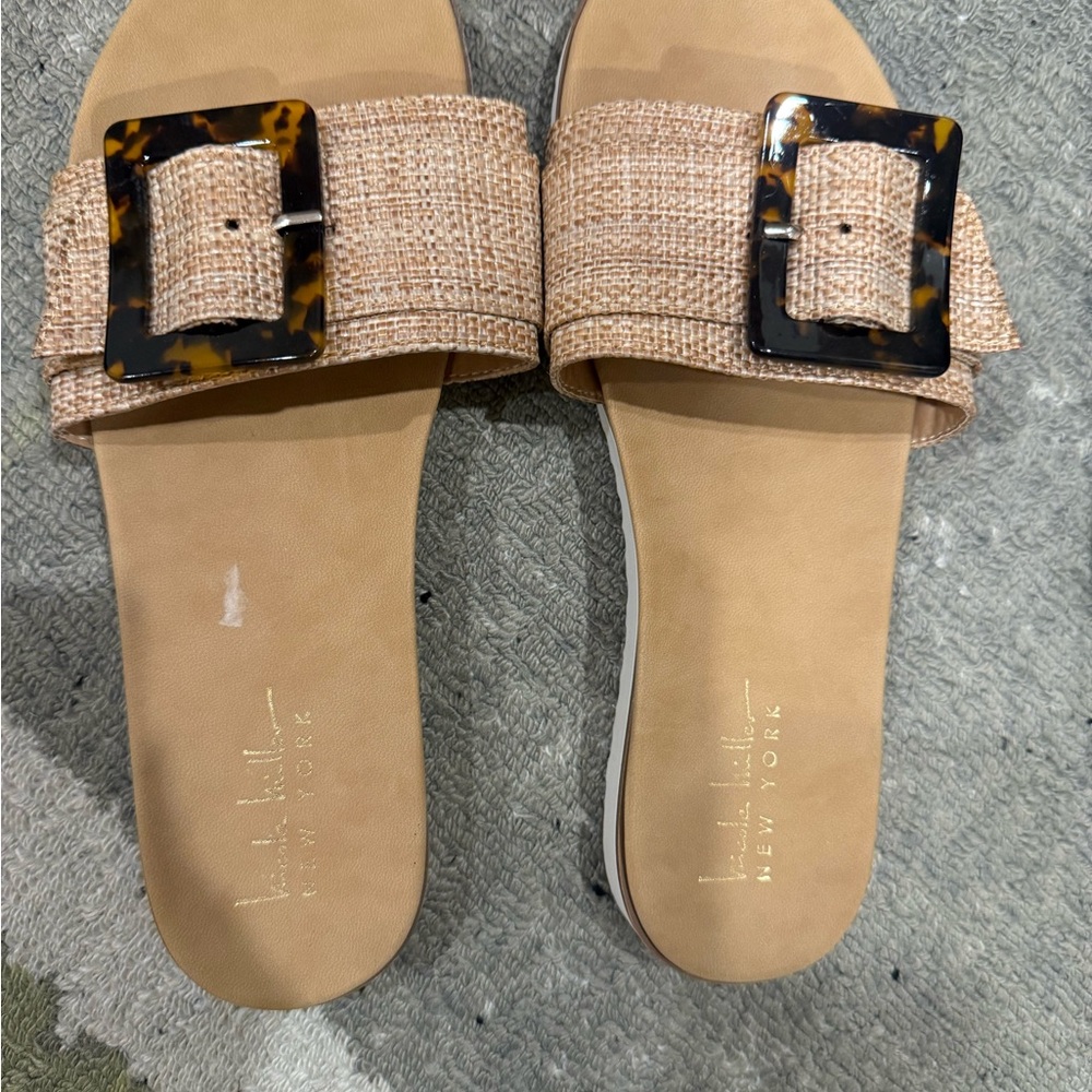 Nicole Miller Tan Sandals with Woven Strap and Brown Buckle